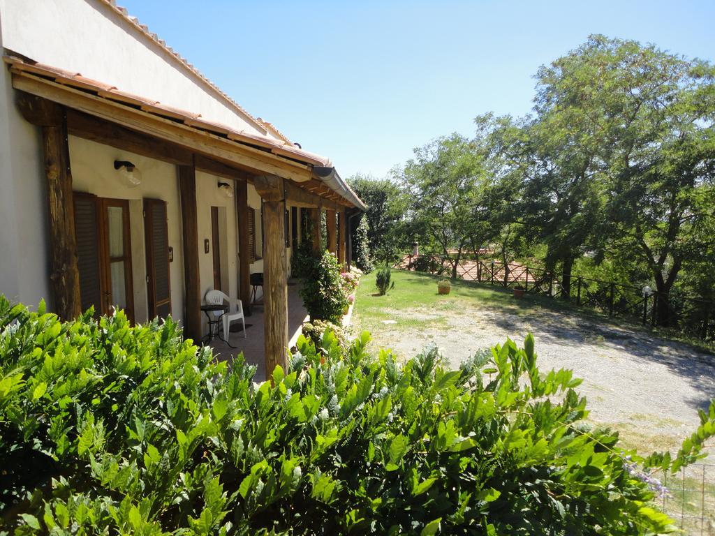 Casa Vacanze La Venarella Sorano  Room photo